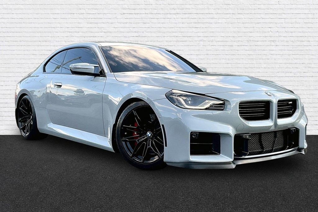 Used 2024 BMW M2 w/ Lighting Package RWD image 2