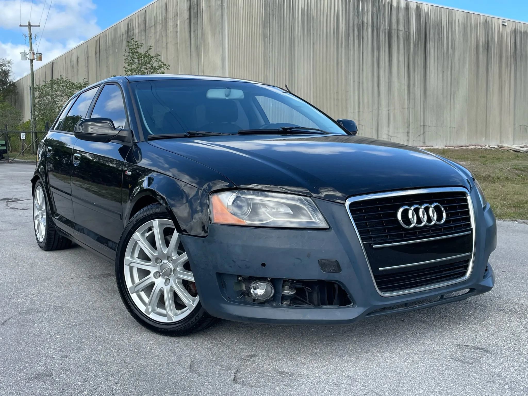 Used 2012 Audi A3 2.0T Premium Plus w/ Premium Plus Package FWD image 2