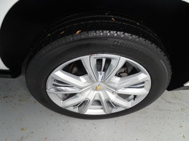 Certified 2024 Chevrolet Suburban High Country AWD/4WD image 27