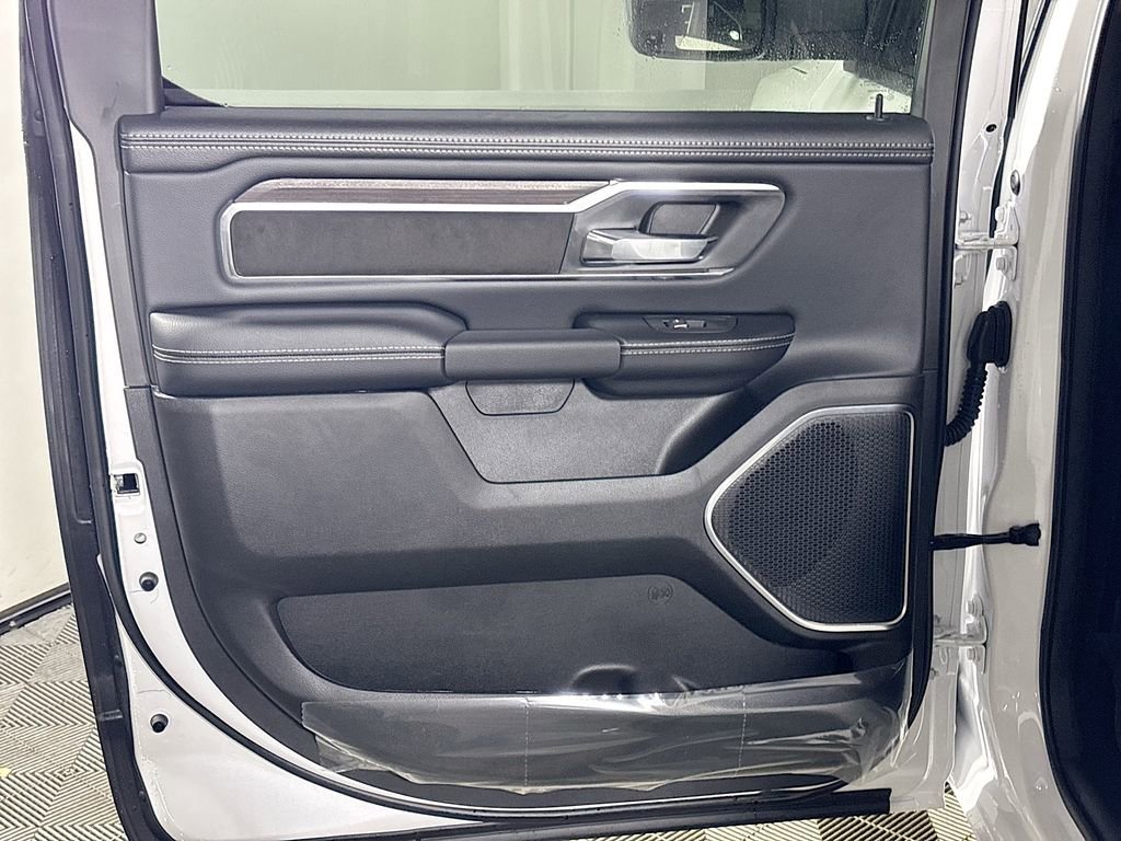 New 2026 RAM 1500 Laramie w/ Trailer Tow Group image 19