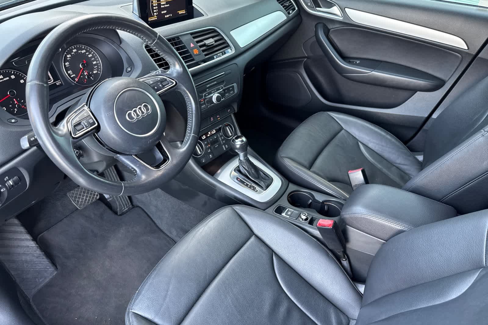 Used 2018 Audi Q3 2.0T Premium image 10