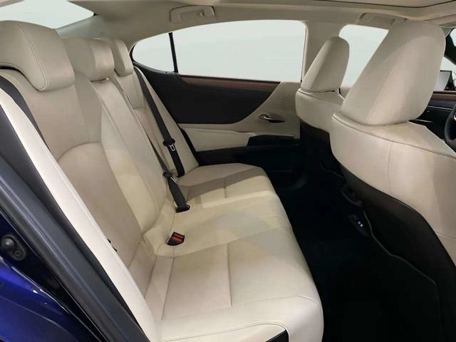 Used 2025 Lexus ES 350 w/ Premium Package FWD image 23