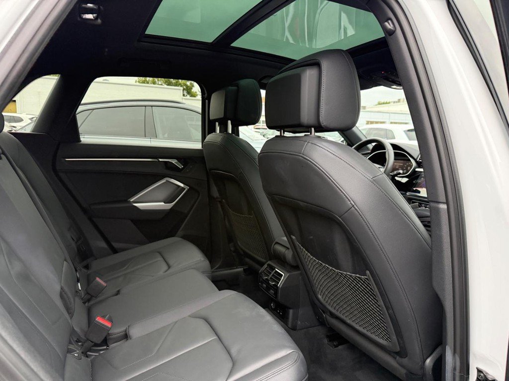 Used 2025 Audi Q3 2.0T Premium AWD/4WD image 10