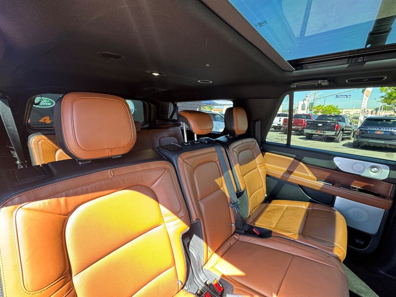 Used 2021 Lincoln Navigator L Reserve AWD/4WD image 46