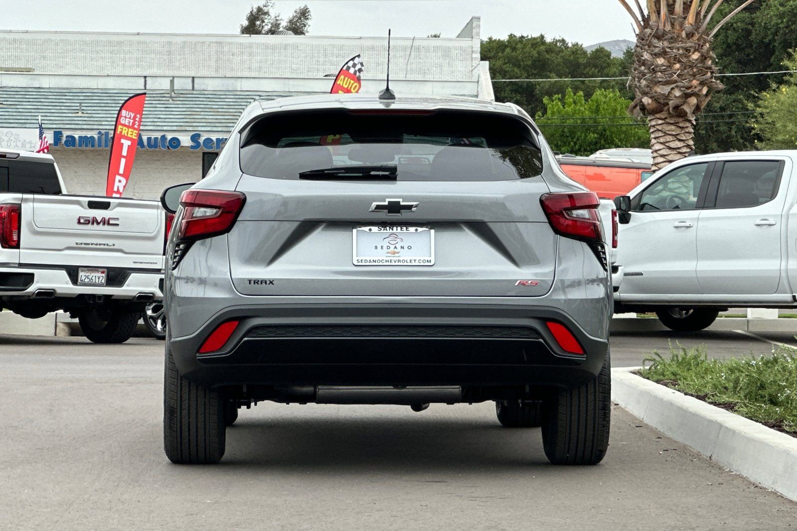 New 2026 Chevrolet Trax RS w/ Sunroof Package image 5