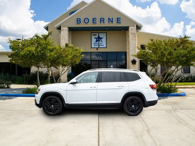 Used 2018 Volkswagen Atlas SEL Premium image 2