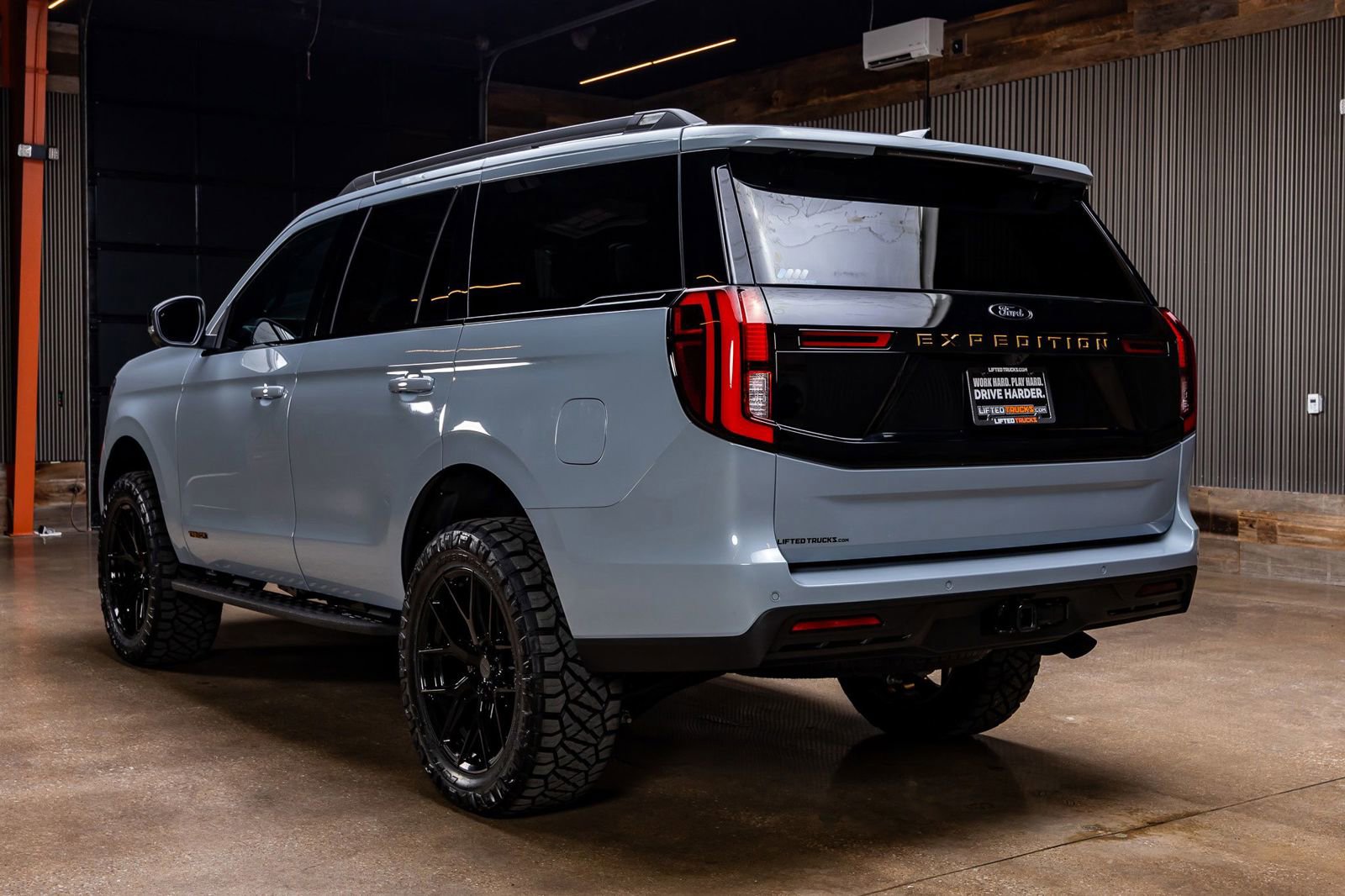 Used 2026 Ford Expedition Tremor AWD/4WD image 7
