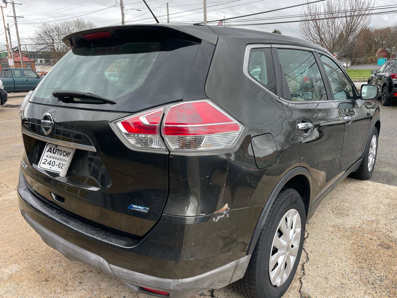 Used 2014 Nissan Rogue S FWD image 9