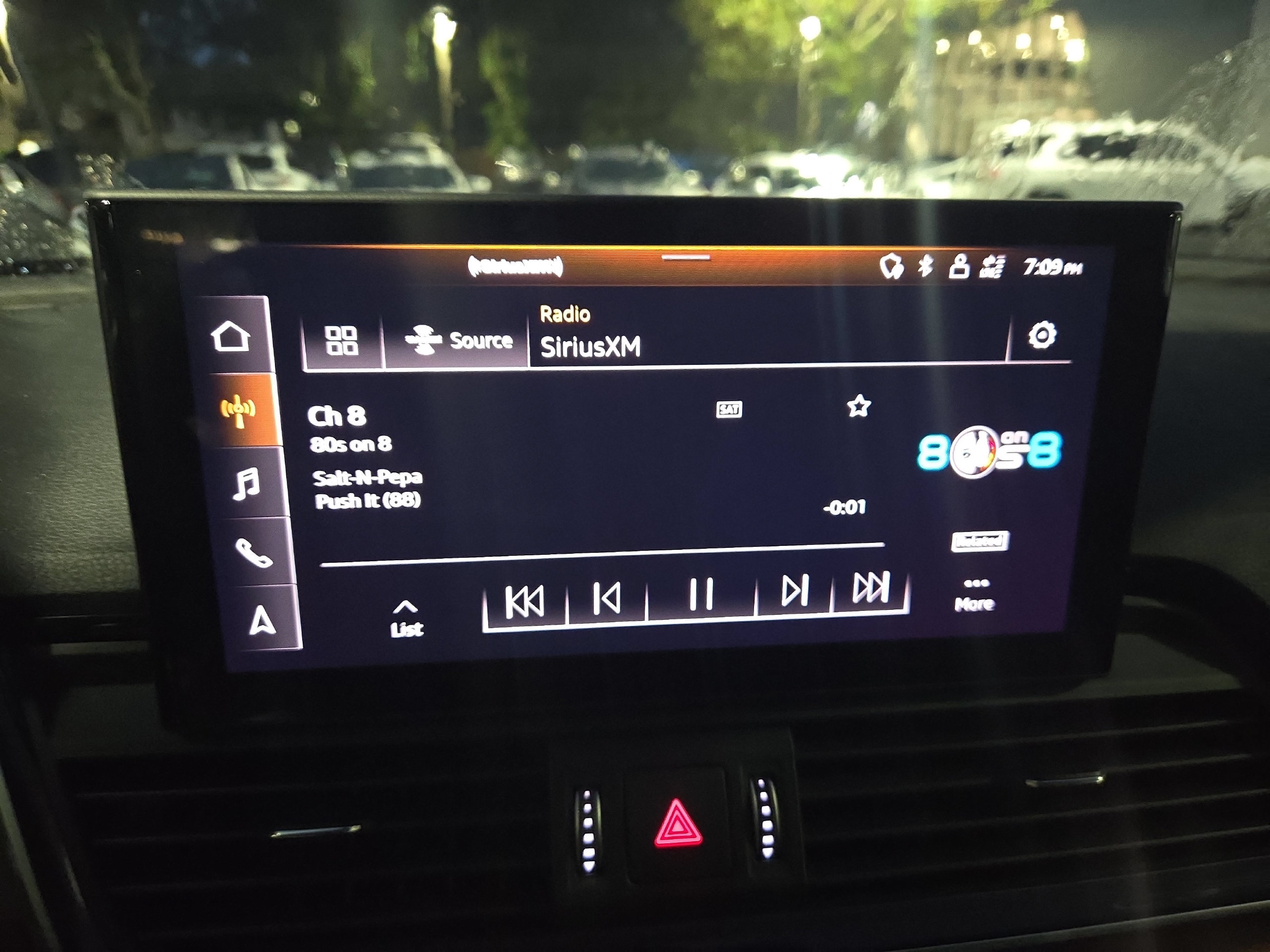 Certified 2023 Audi Q5 2.0T Premium Plus w/ Premium Plus Package AWD/4WD image 11
