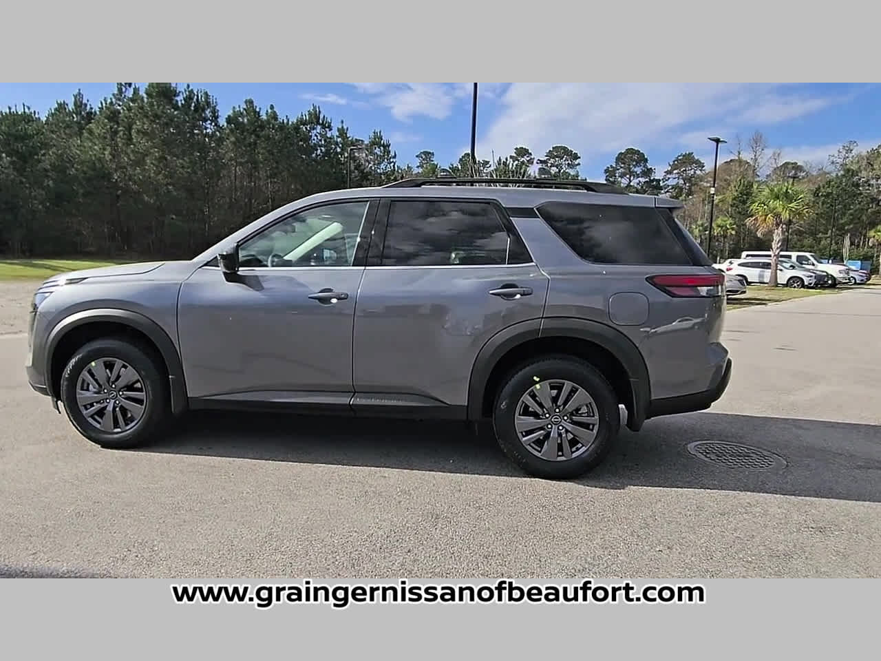 New 2026 Nissan Pathfinder SV FWD image 25