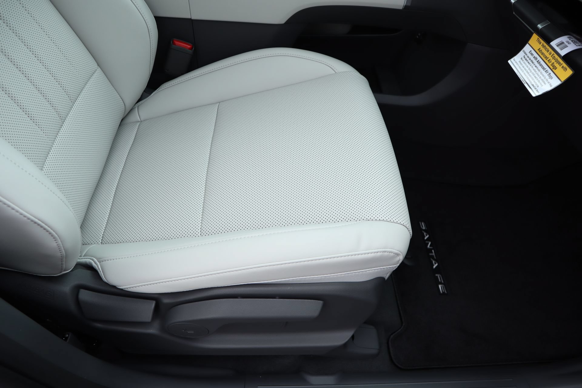 New 2027 Hyundai Santa Fe SEL FWD image 19