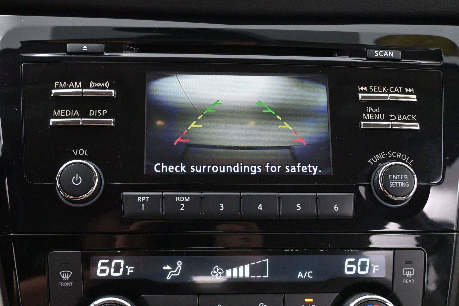 Used 2017 Nissan Rogue Sport SV FWD image 22