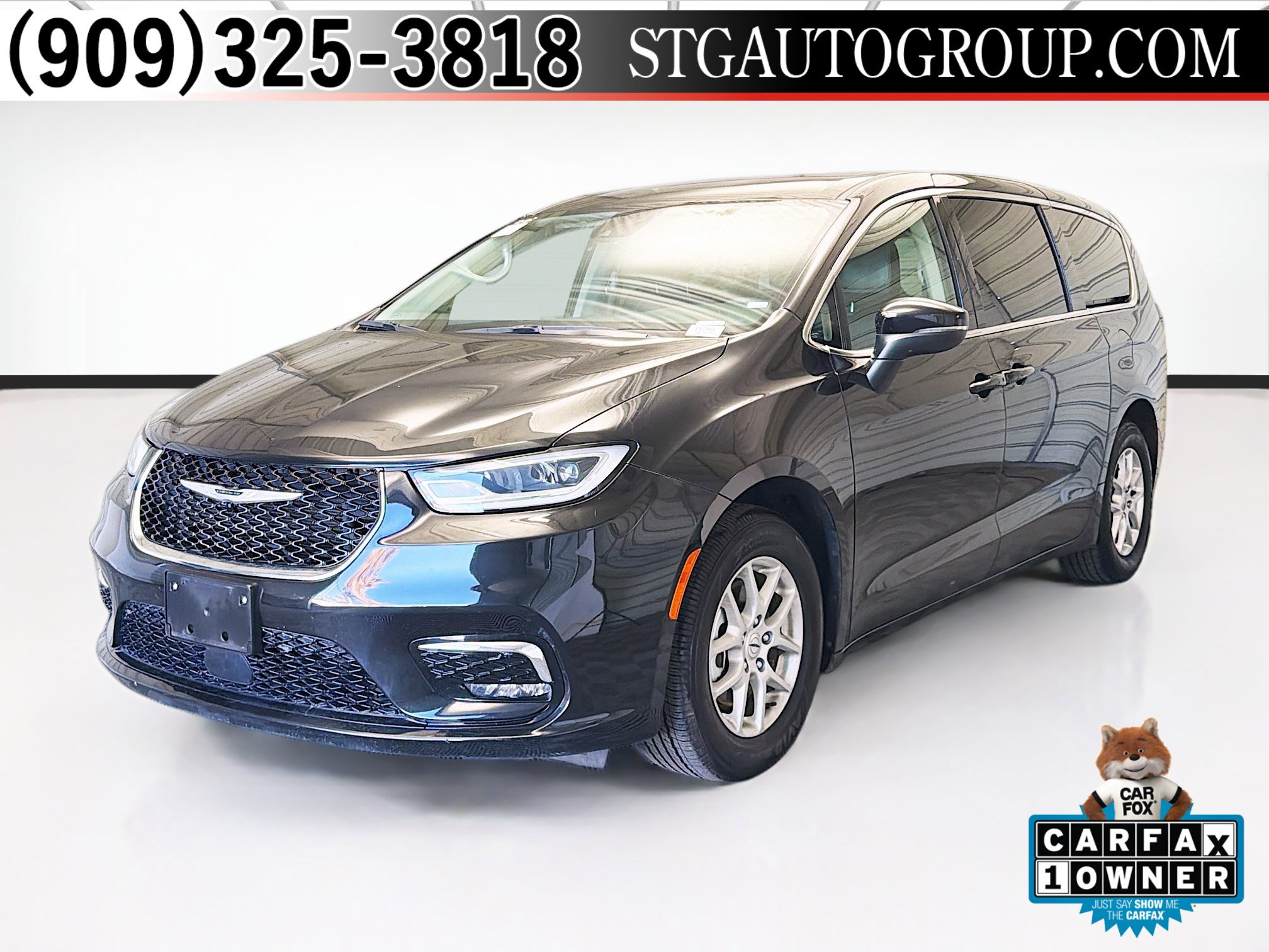 Used 2023 Chrysler Pacifica Touring-L
