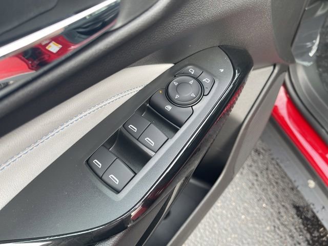 New 2026 Chevrolet Trax LT w/ Driver Confidence Package FWD image 13