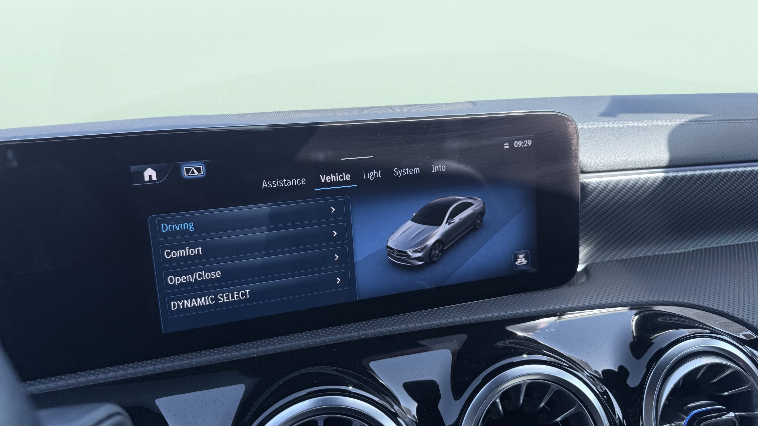 Used 2025 Mercedes-Benz CLA 250 image 83