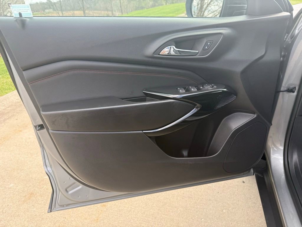 New 2026 Chevrolet Trax RS image 25