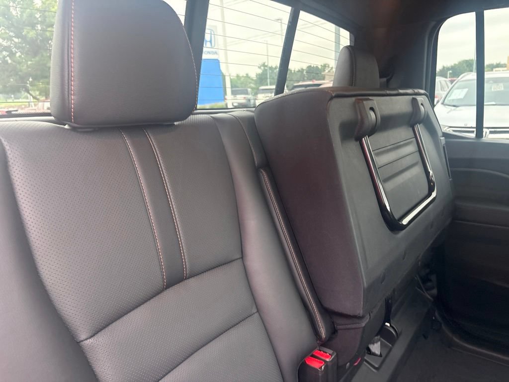 Used 2025 Honda Ridgeline TrailSport image 34