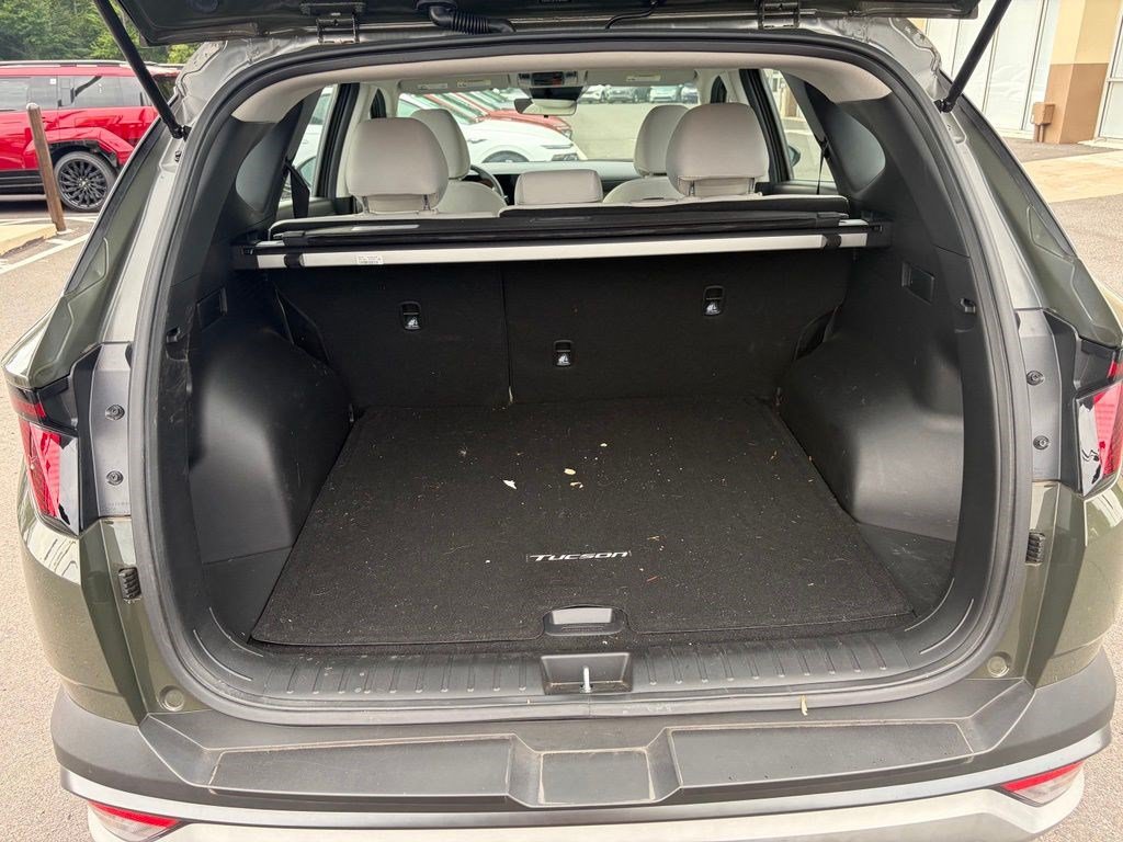 Certified 2025 Hyundai Tucson SE AWD/4WD image 6