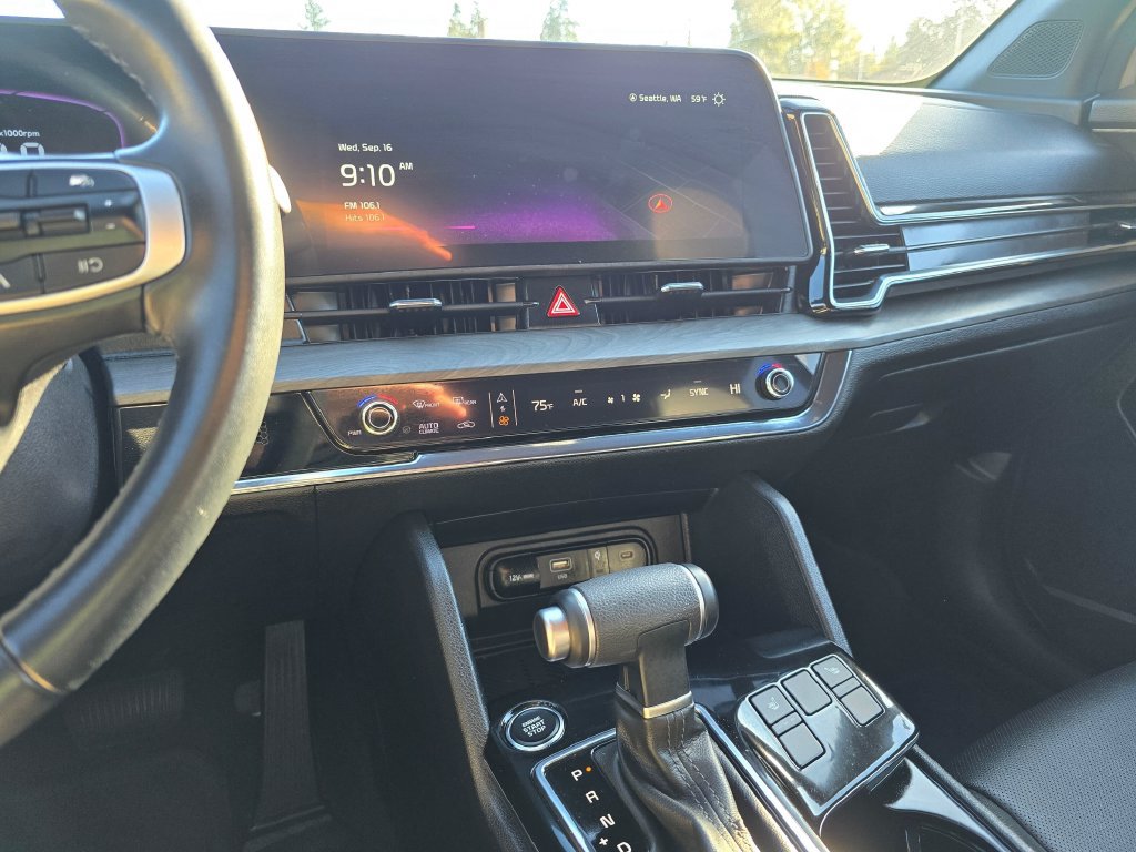 Used 2025 Kia Sportage X-Line w/ Premium Package AWD/4WD image 23