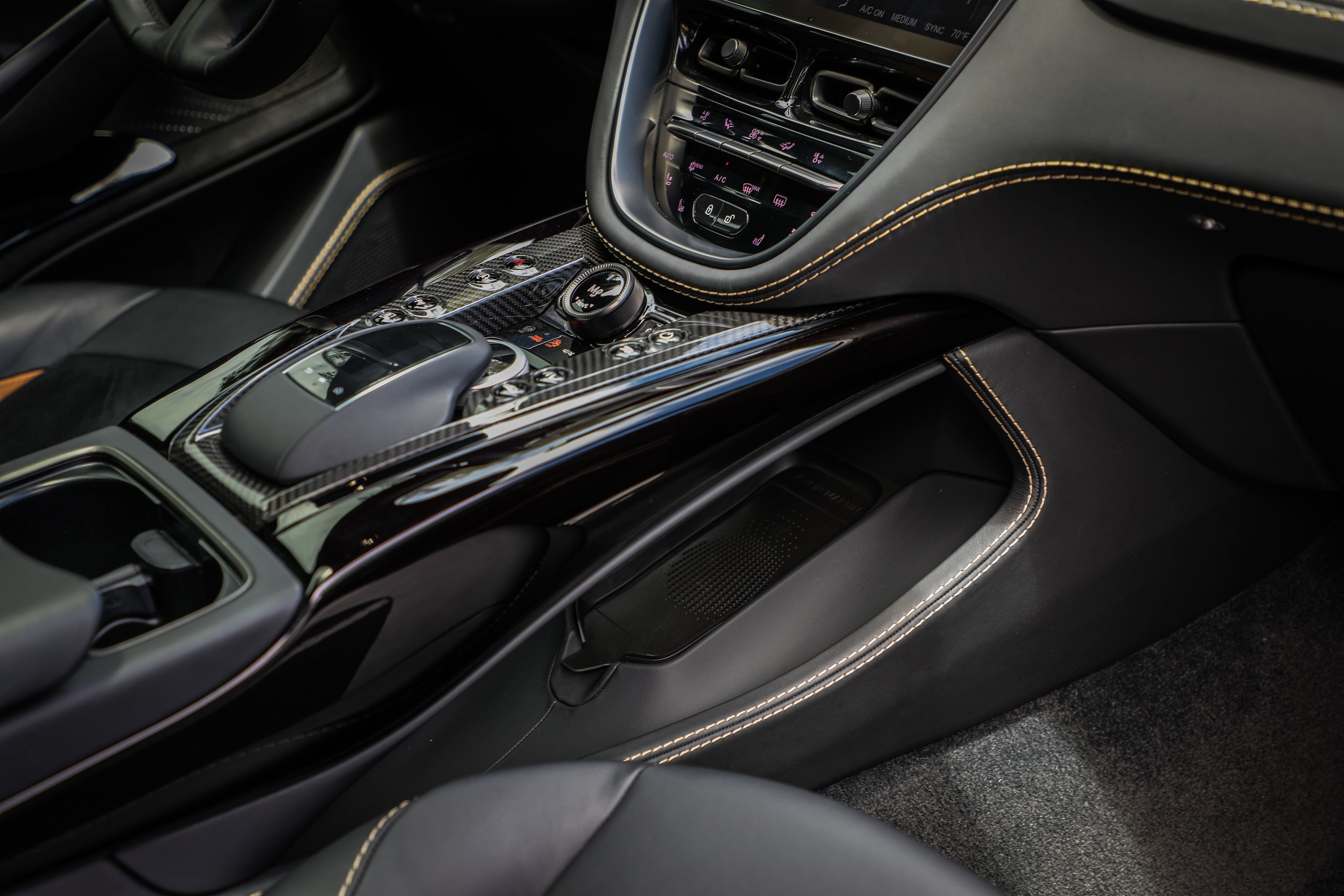 Used 2023 Aston Martin DBX 707 AWD/4WD image 43
