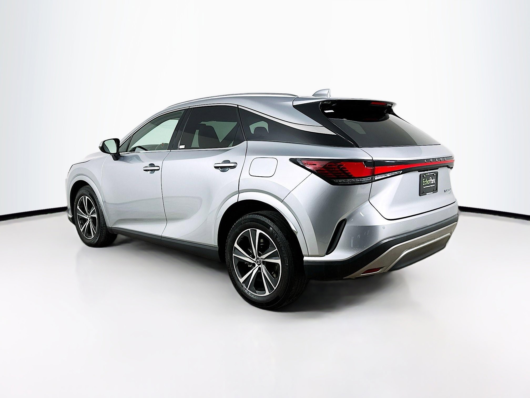 Used 2023 Lexus RX 350 Premium w/ Accessory Package image 5