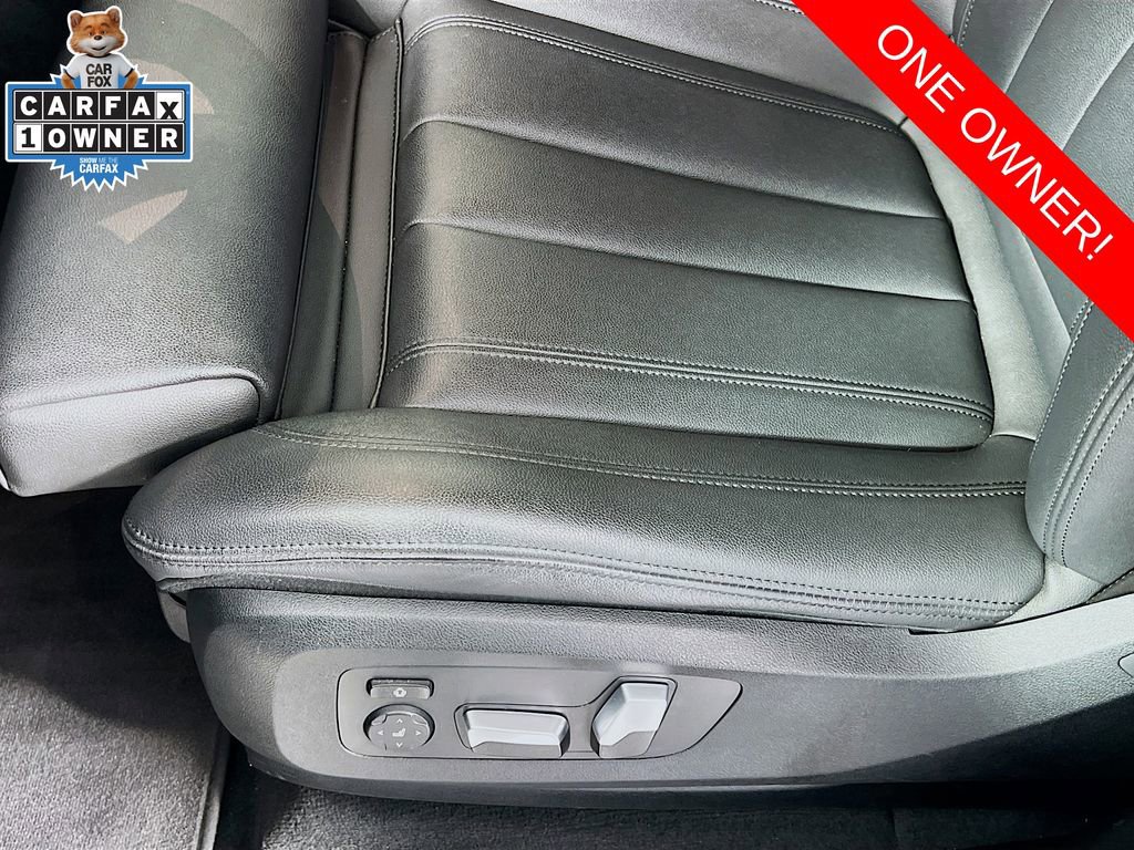 Used 2022 BMW X5 xDrive40i w/ Parking Assistance Package AWD/4WD image 19