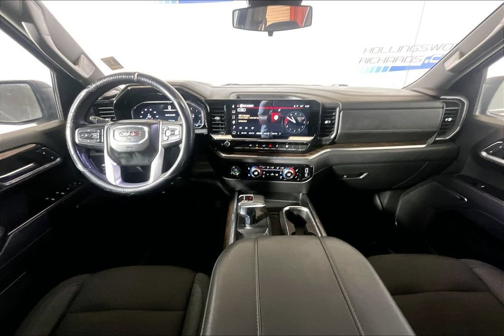 Used 2023 GMC Sierra 1500 Elevation RWD image 11