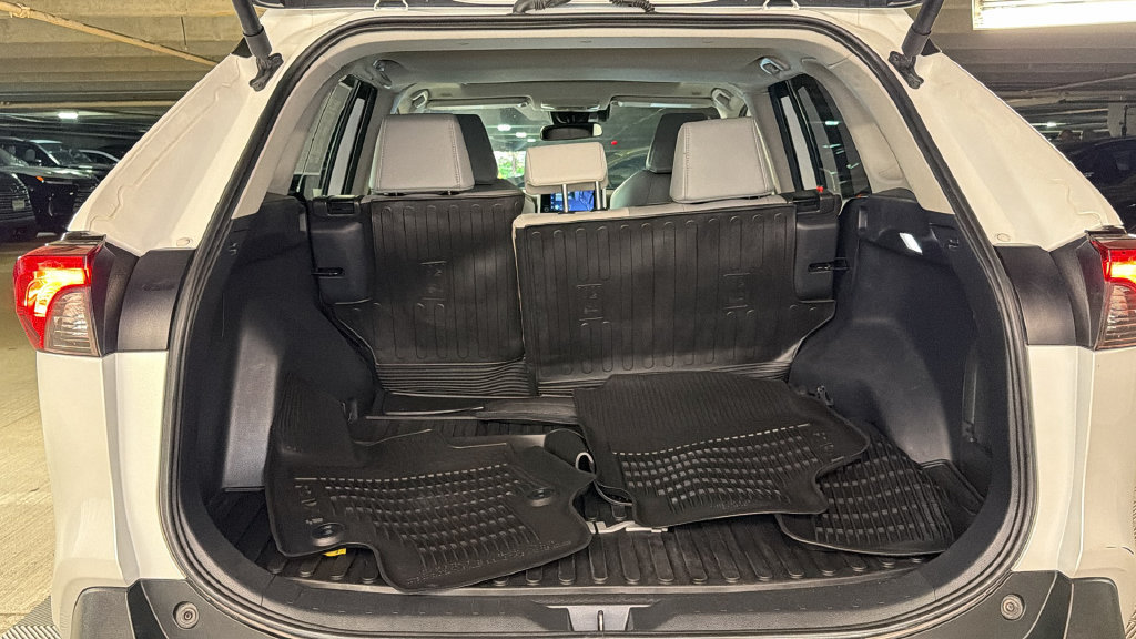 Used 2024 Toyota RAV4 XLE Premium w/ Weather Package AWD/4WD image 14