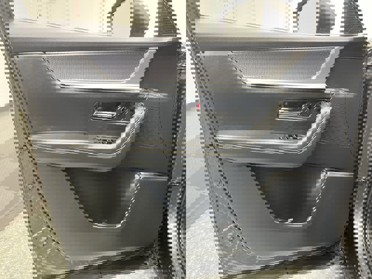 Certified 2024 MAZDA CX-90 3.3 Turbo w/ Preferred Plus image 8