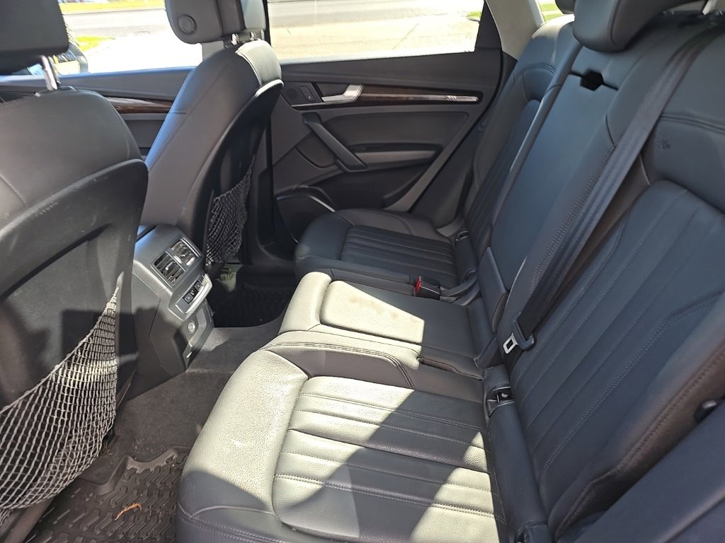 Used 2020 Audi Q5 2.0T Premium w/ Convenience Package image 13