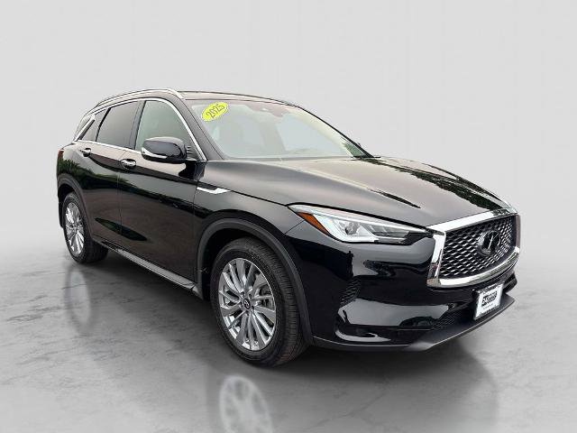 Certified 2025 INFINITI QX50 Luxe w/ Cargo Package AWD/4WD image 7
