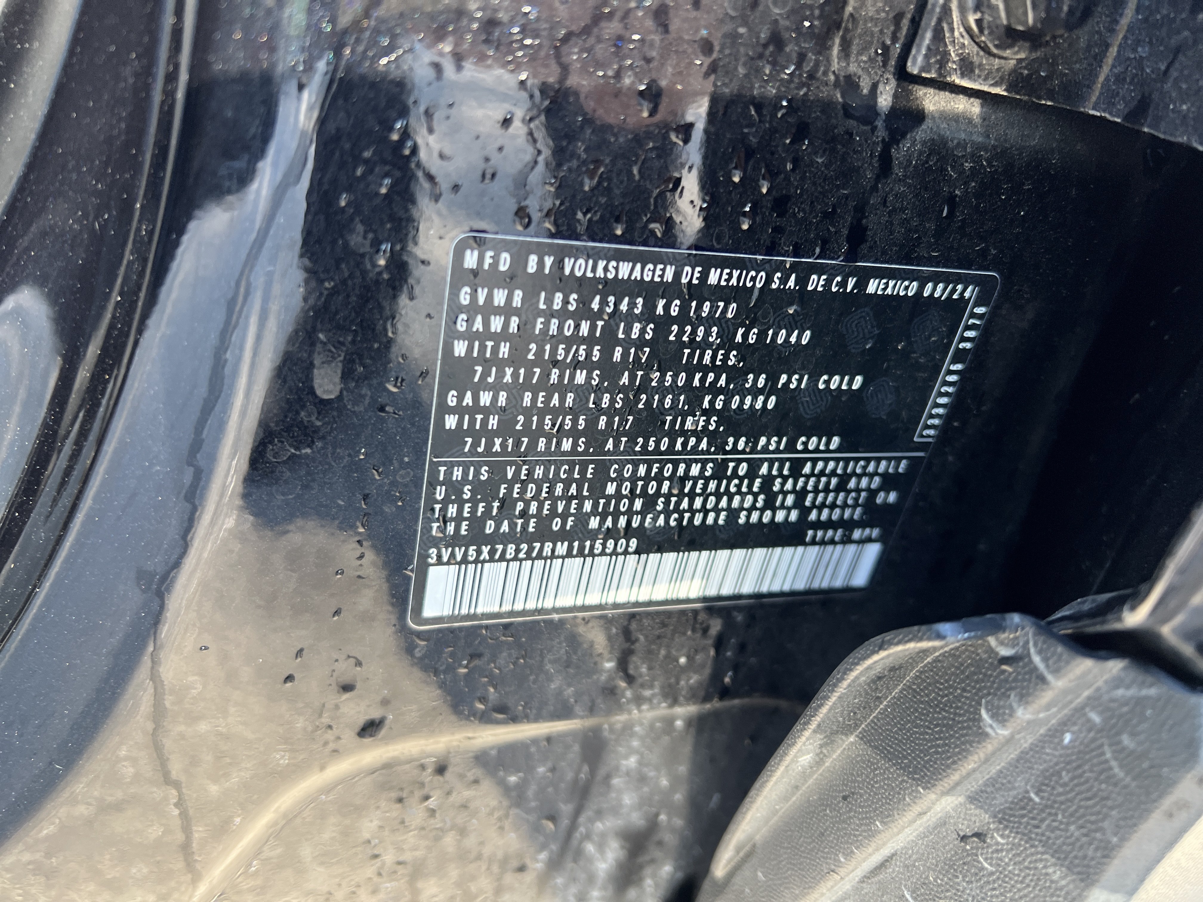 Certified 2024 Volkswagen Taos S FWD image 29