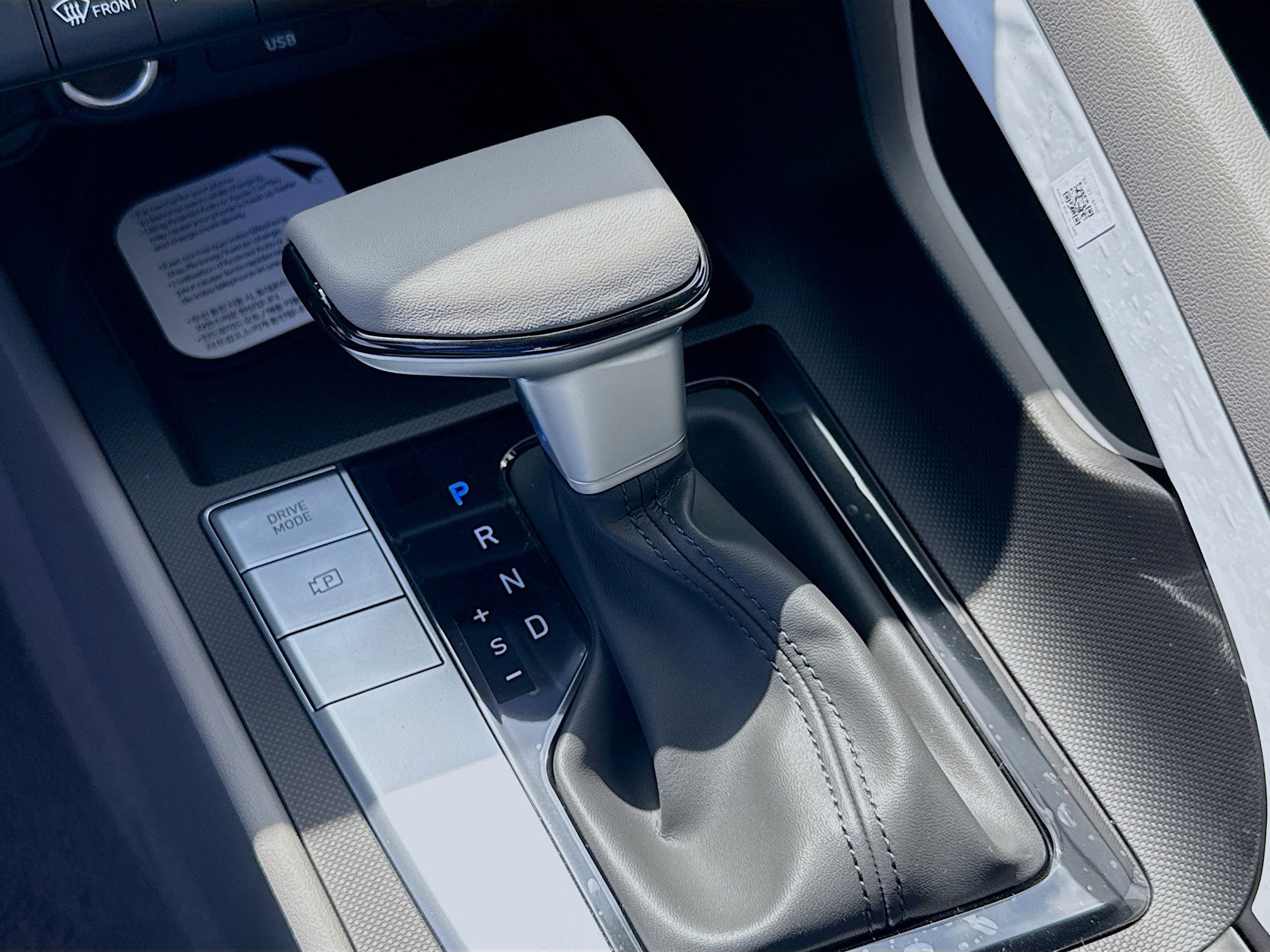 New 2026 Hyundai Elantra Sport w/ Cargo Package image 13