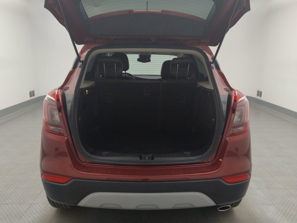 Used 2021 Buick Encore Preferred w/ Safety Package FWD image 29