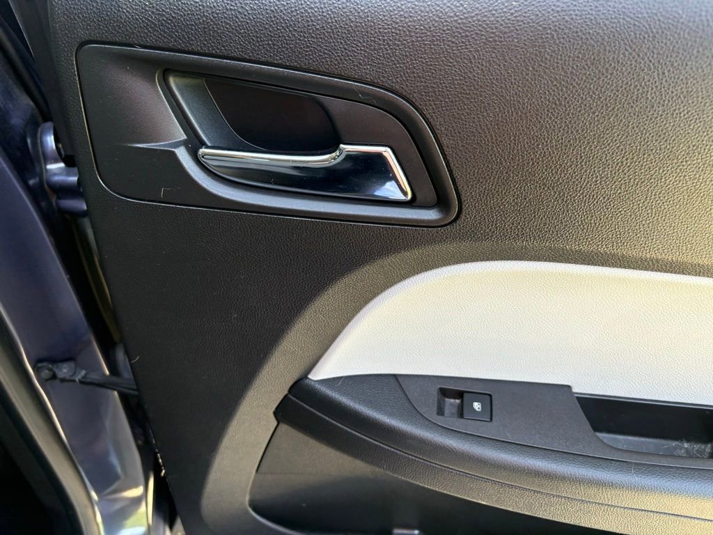 Used 2014 Chevrolet Equinox LT w/ Power Convenience Package FWD image 33