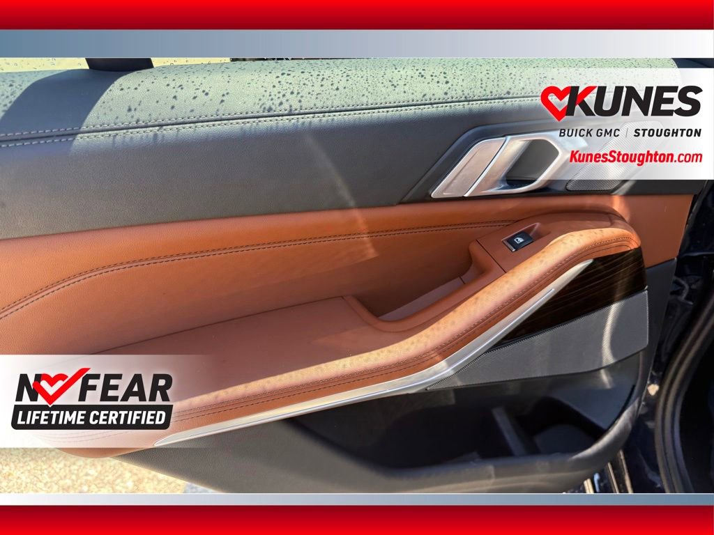 Used 2024 BMW X5 M60i AWD/4WD image 41