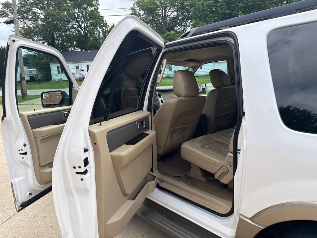 Used 2013 Ford Expedition EL XLT AWD/4WD image 11