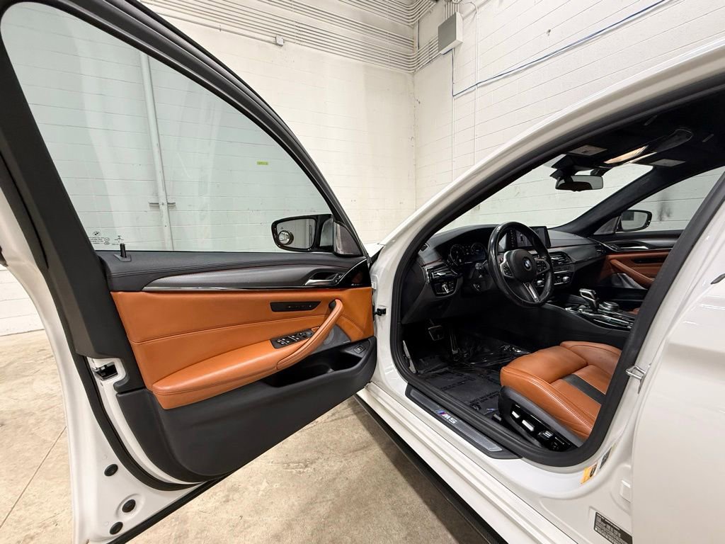 Used 2019 BMW M5 w/ Executive Package AWD/4WD image 30