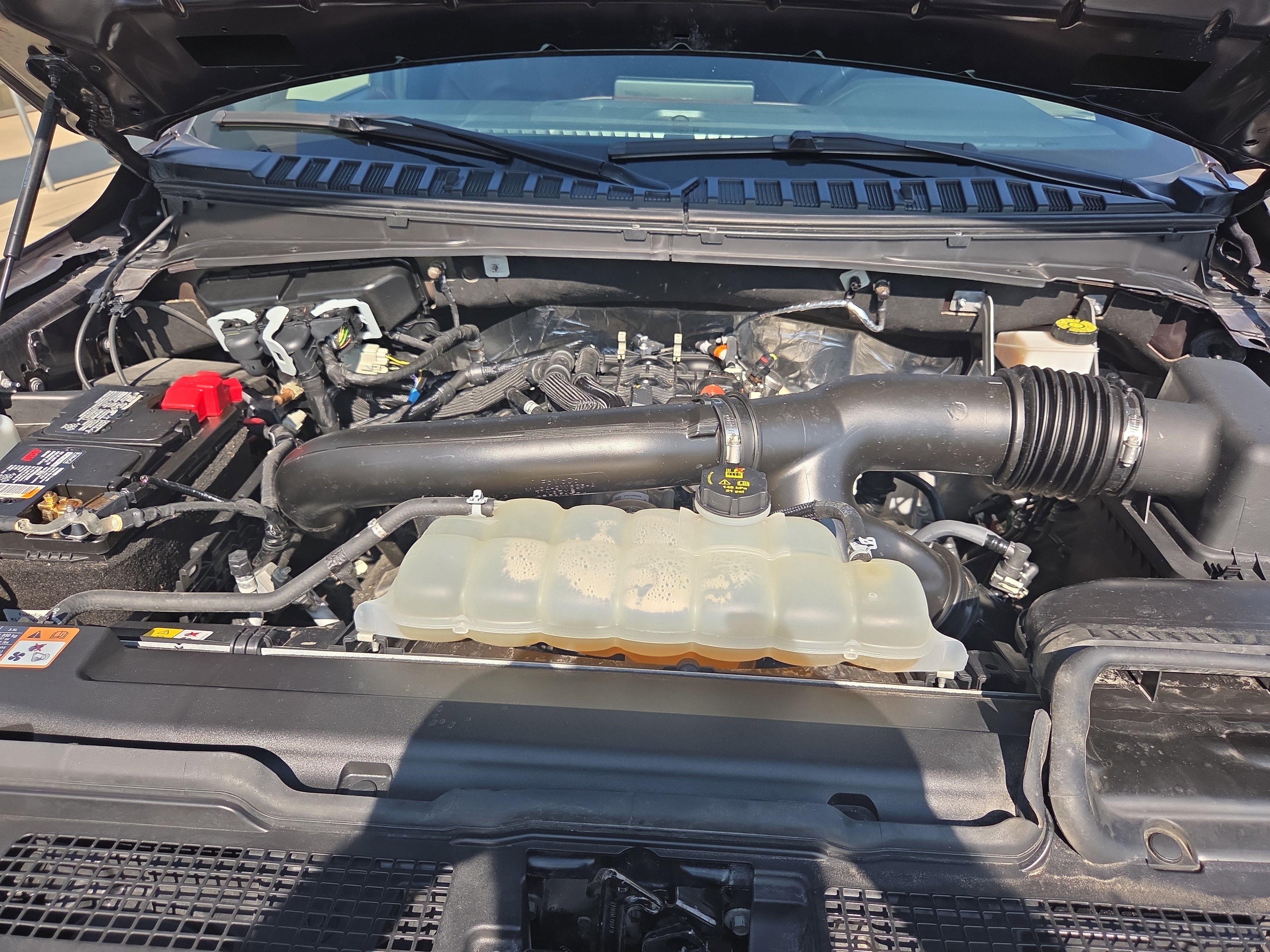 Used 2024 Ford Expedition Limited image 22