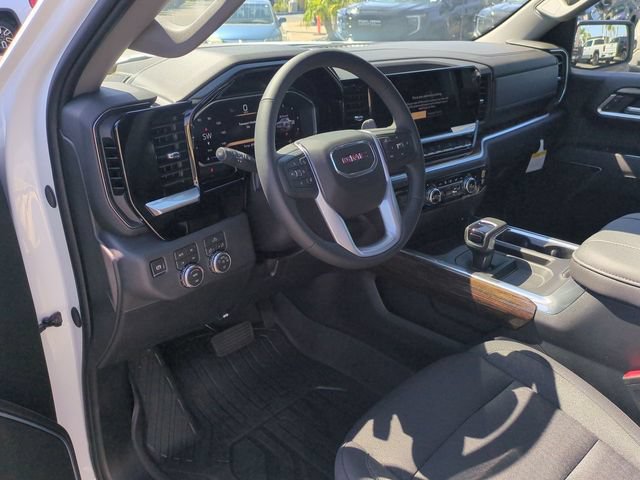 New 2026 GMC Sierra 1500 Elevation w/ LPO, Elevation Black Package AWD/4WD image 11