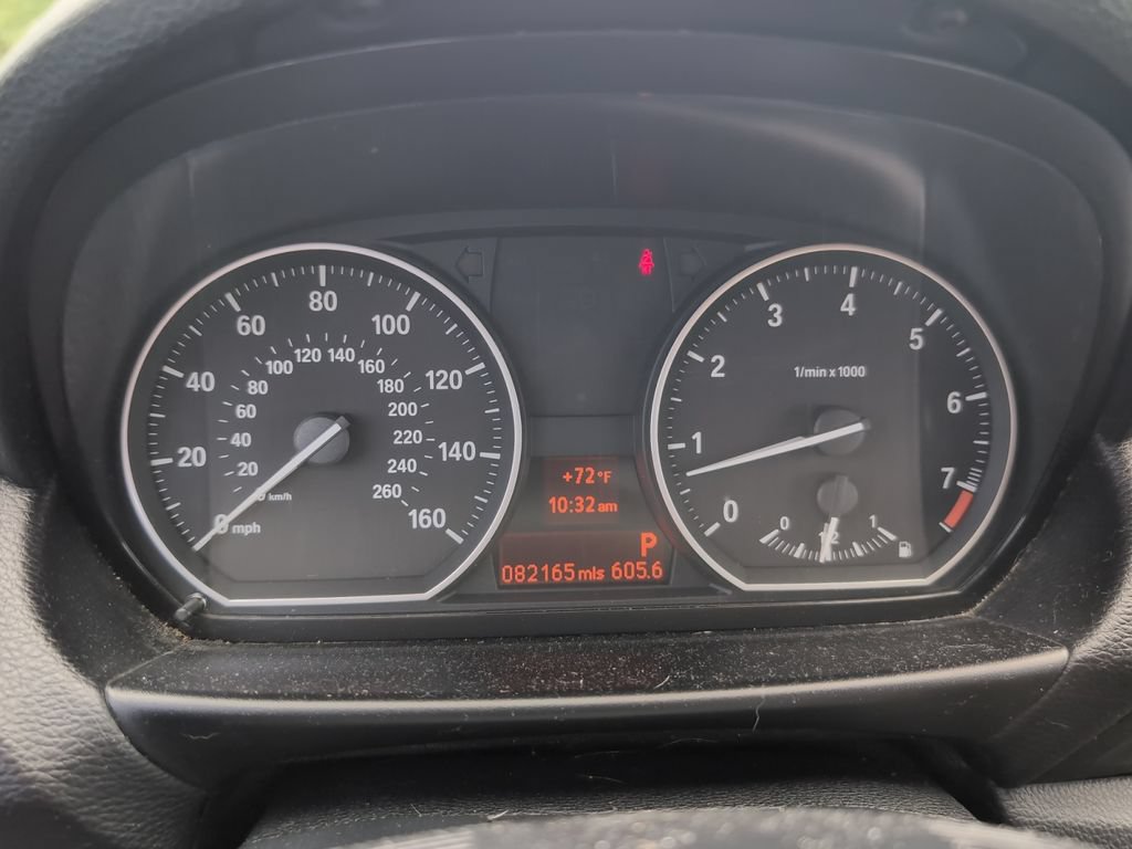 Used 2013 BMW 128i Convertible RWD image 11