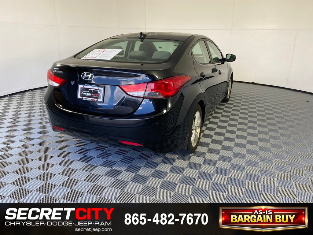 Used 2013 Hyundai Elantra GLS w/ Preferred Pkg FWD image 7