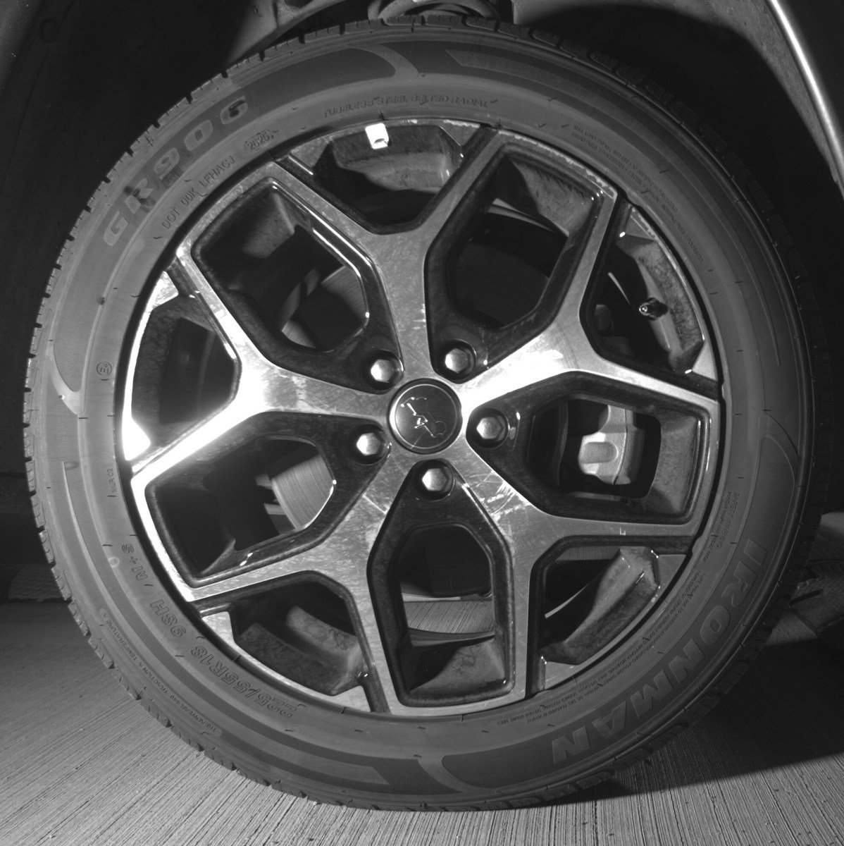 Used 2025 Jeep Compass Limited image 10