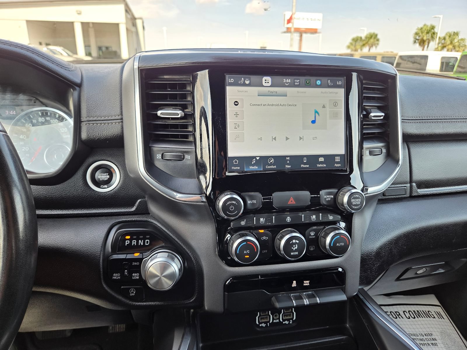 Used 2024 RAM 1500 Laramie AWD/4WD image 38