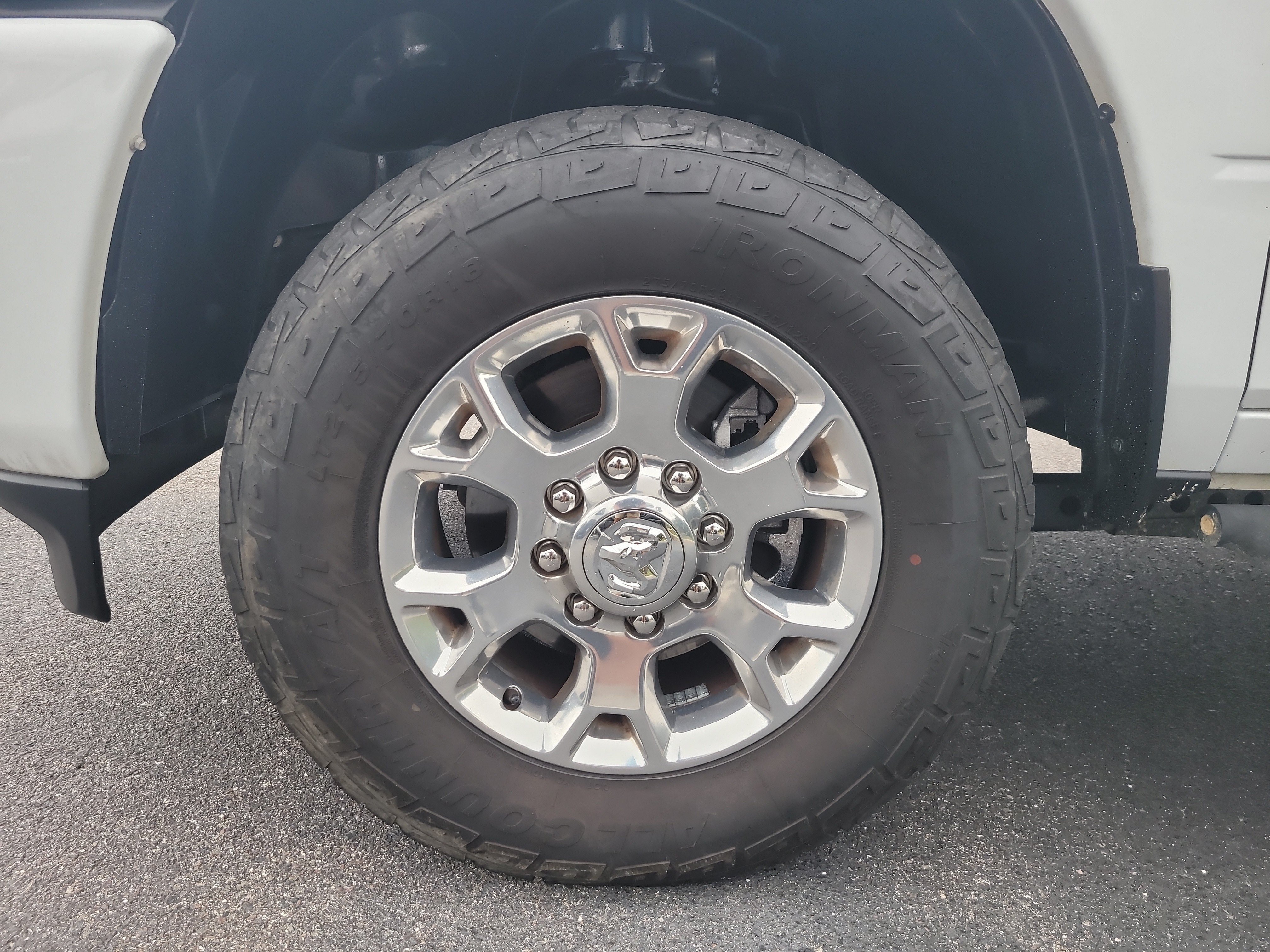 Used 2024 RAM 2500 Laramie AWD/4WD image 10