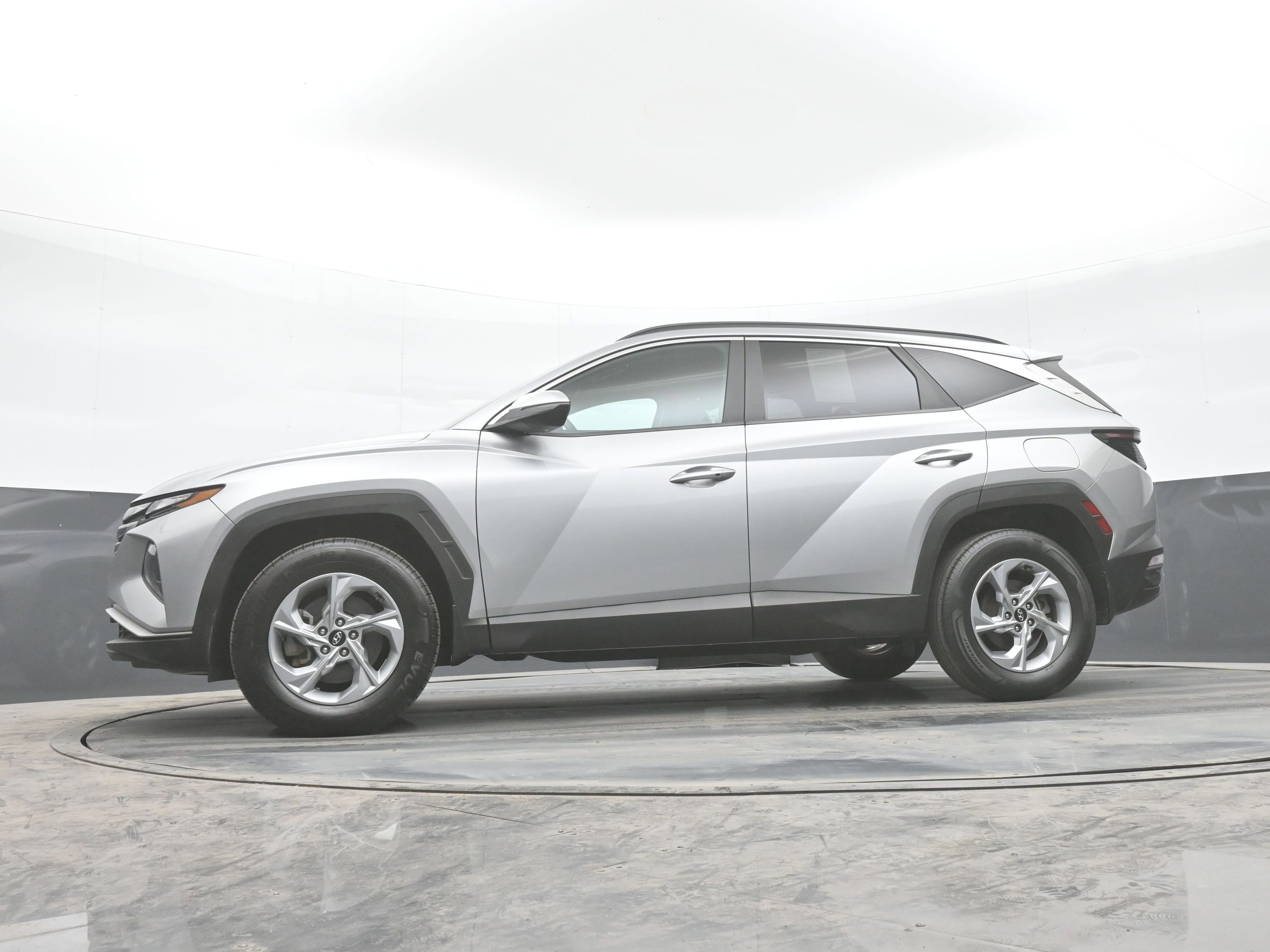 Used 2022 Hyundai Tucson SEL image 36