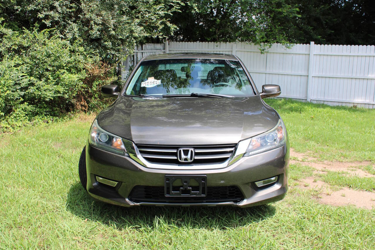 Used 2013 Honda Accord EX image 2