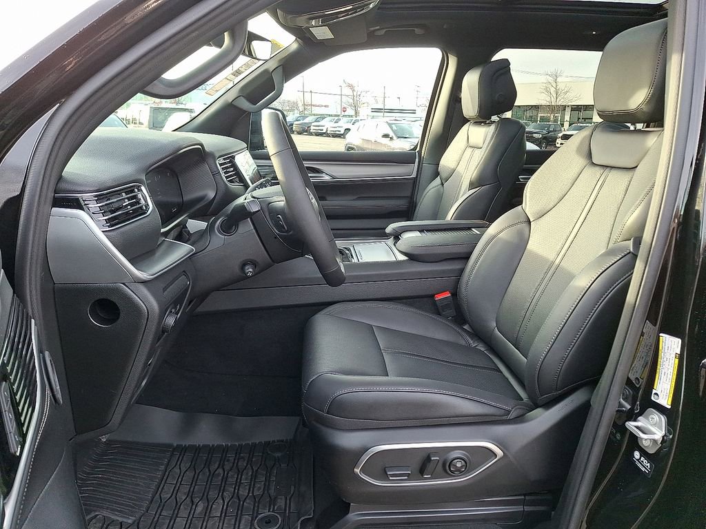 New 2025 Jeep Wagoneer Series II w/ Premium Group I image 11