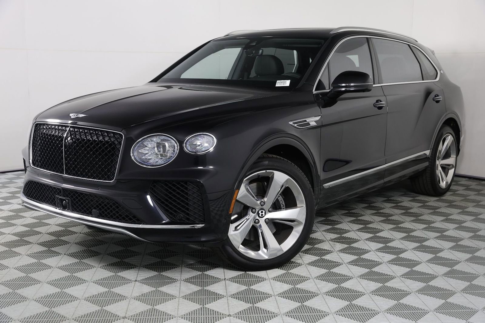 New 2025 Bentley Bentayga Extended Wheelbase image 40