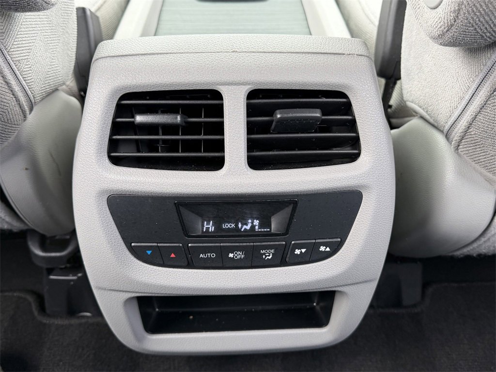 Used 2021 Honda Pilot EX image 22